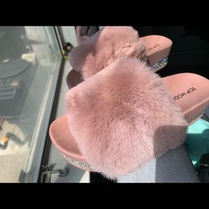 Top moda furry slides